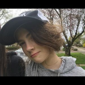 Meet your Posher, Blake